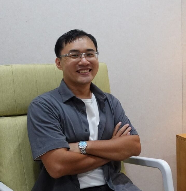 「台中耕心心理諮商所｜許哲瑋 諮商心理師｜兒童遊戲治療、青少年情緒」